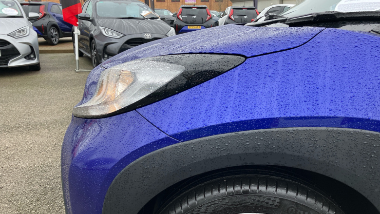 Toyota Aygo X 1.0 VVT-i Edge 5dr Auto Petrol Hatchback